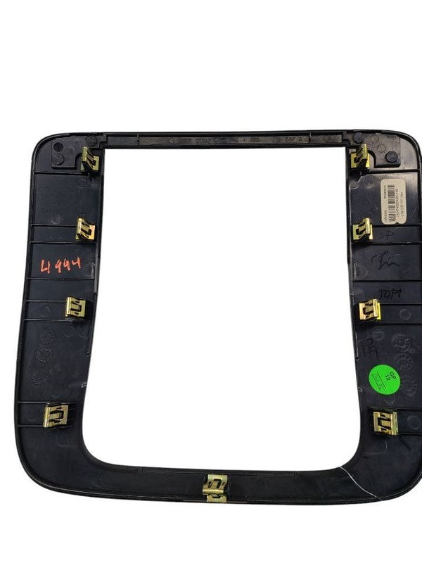 YUKON     2007 Dash Bezel 623900