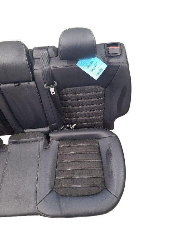FUSION    2018 Seat Rear 638093