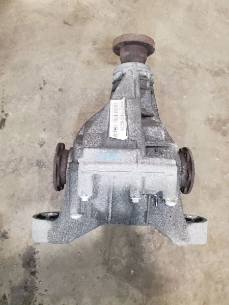 Carrier Rear 6 Cylinder 3.6L Fits 04-10 TOUAREG 413627