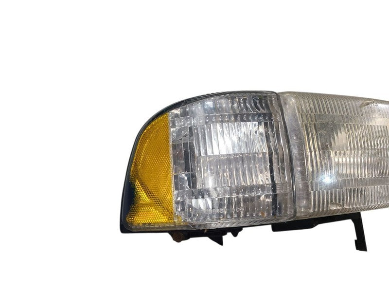 Passenger Corner/Park Light Beside Headlamp Fits 94-02 DODGE 2500 PICK