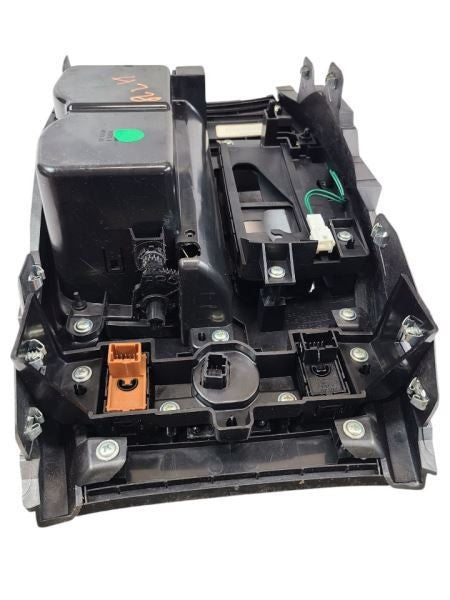 JX35      2013 Dash Bezel 600807