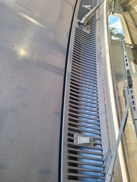 TDOD250   1990 Cowl 589810