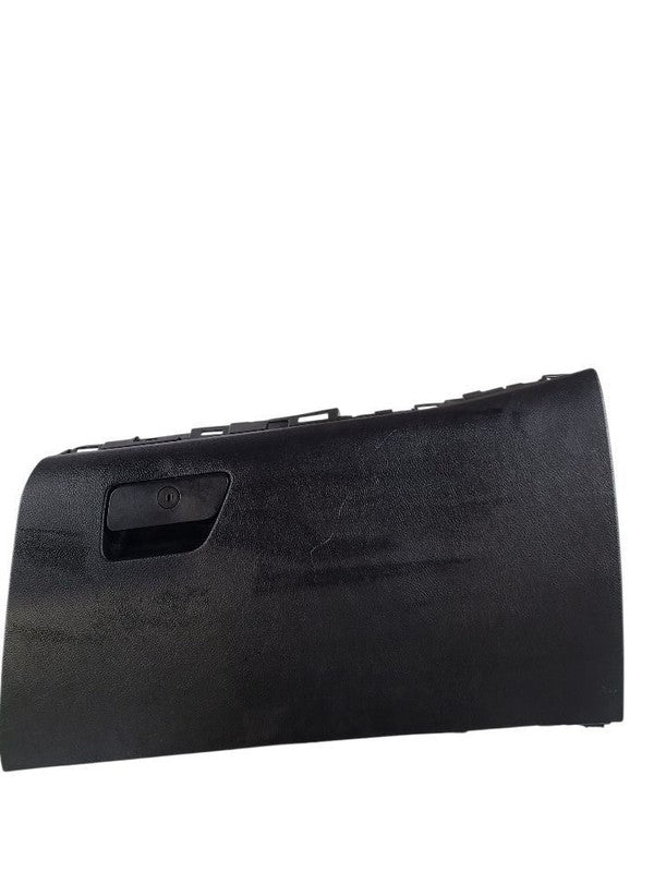 FUSION    2018 Glove Box 638101
