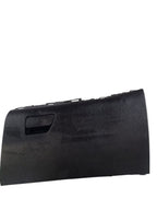 FUSION    2018 Glove Box 638101