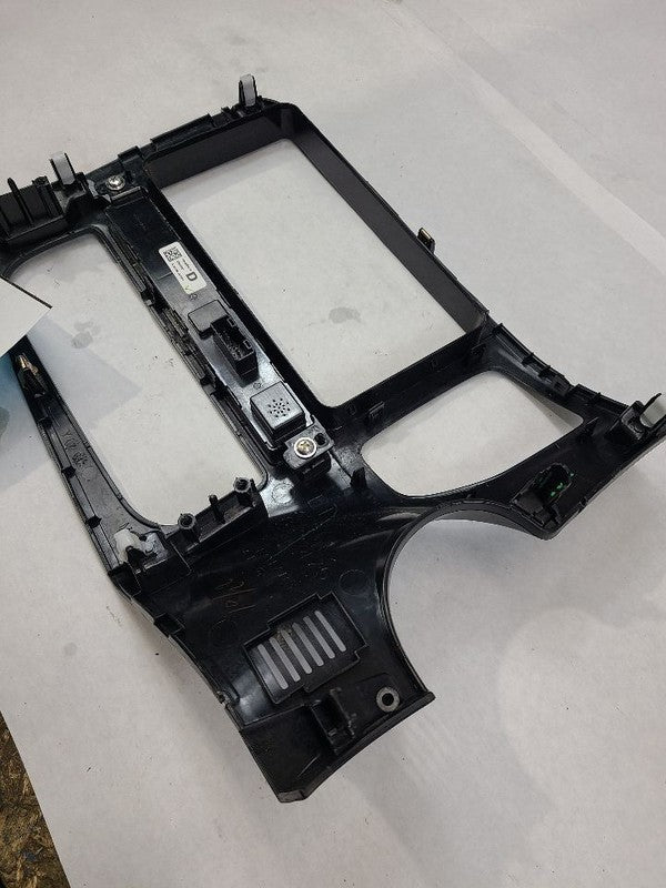 OUTLANDER 2016 Dash Bezel 625568