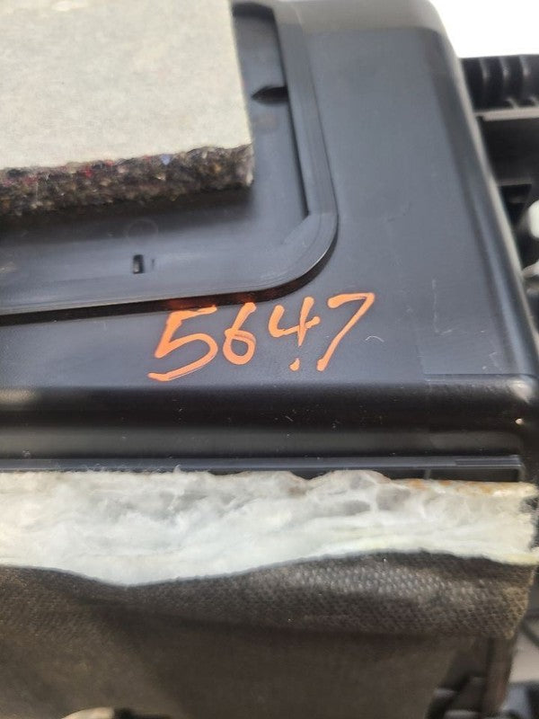 COUNTRYMA 2019 Glove Box 674703