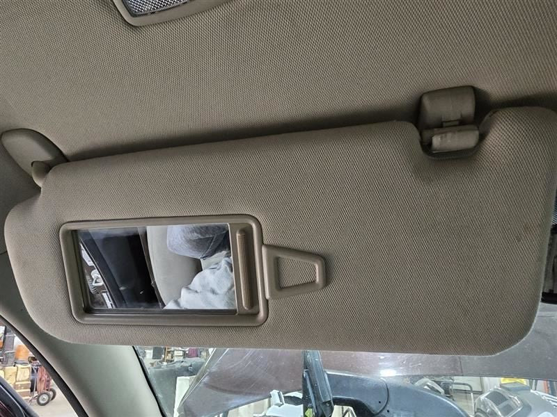 Driver Sun Visor Without Illumination Fits 11-15 SORENTO 607052
