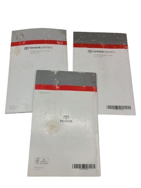 86        2017 Owners Manual 594099
