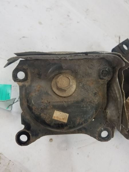 SILVRDO15 2014 Engine Mounts 554495
