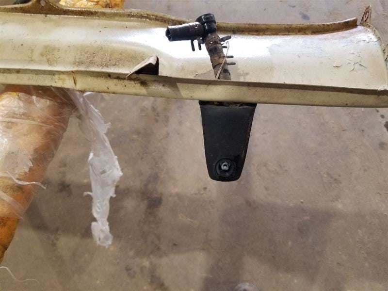 Front Spoiler With Headlamp Washers Fits 85-87 LAND CRUISER 268825