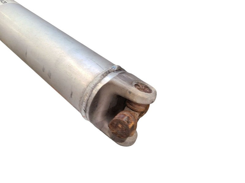 Rear Drive Shaft 4WD 5.3L Fits 15-20 TAHOE 650034