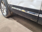EXPLORER  2016 Door Moulding Rear 666138