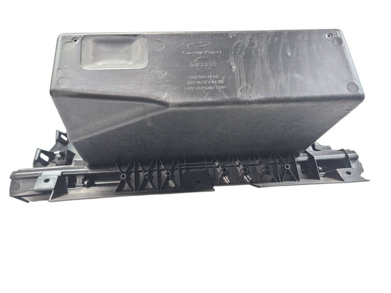 PATHFINDR 2018 Glove Box 663475