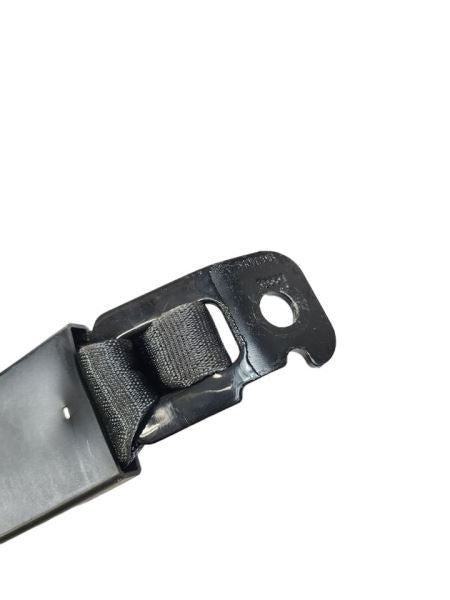 REAR SILVRDO15 2018 Center Retractor Seat Belt Rear 568183