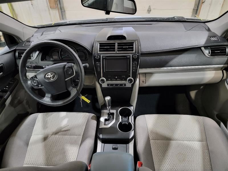 CAMRY     2012 Owners Manual 530335