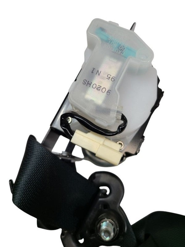 RX8       2005 Seat Belt Rear 570723
