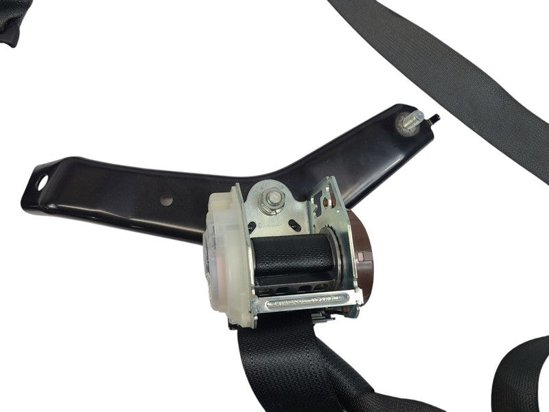 OUTBAKLEG 2012 Seat Belt Rear 604225