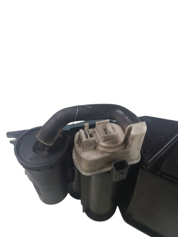 GIULIA    2017 Fuel Vapor Canister 644479
