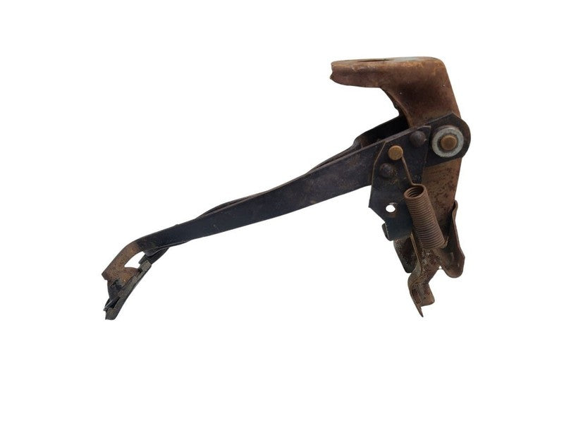 CJ        1986 Pedal Brake/Clutch 677989