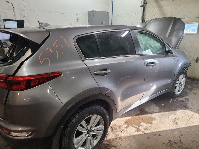 Passenger Right Front Door Without Solar Glass Fits 17-22 SPORTAGE 655