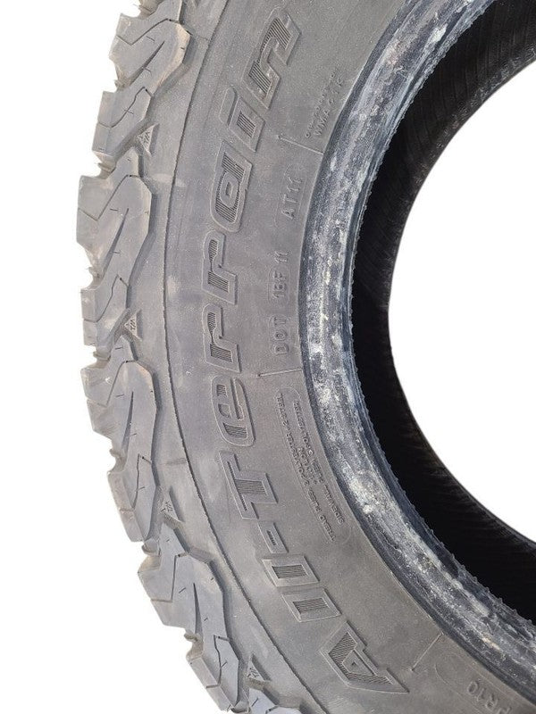 2 Used Tires 245 75 16 BFGoodrich A/T 12/32 668439
