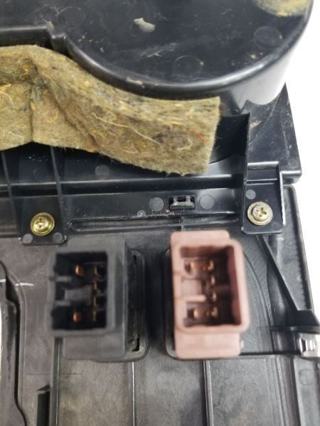 LX470     1999 Dash Bezel 531329