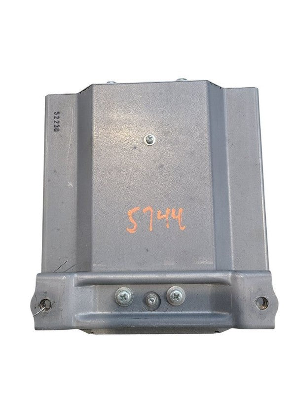 Conv/Invert/Charger Inverter Under Center Console Fits 05-11 TACOMA 68