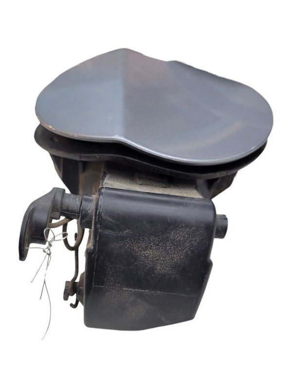 VOYAGER   2020 Fuel Filler Door 676352