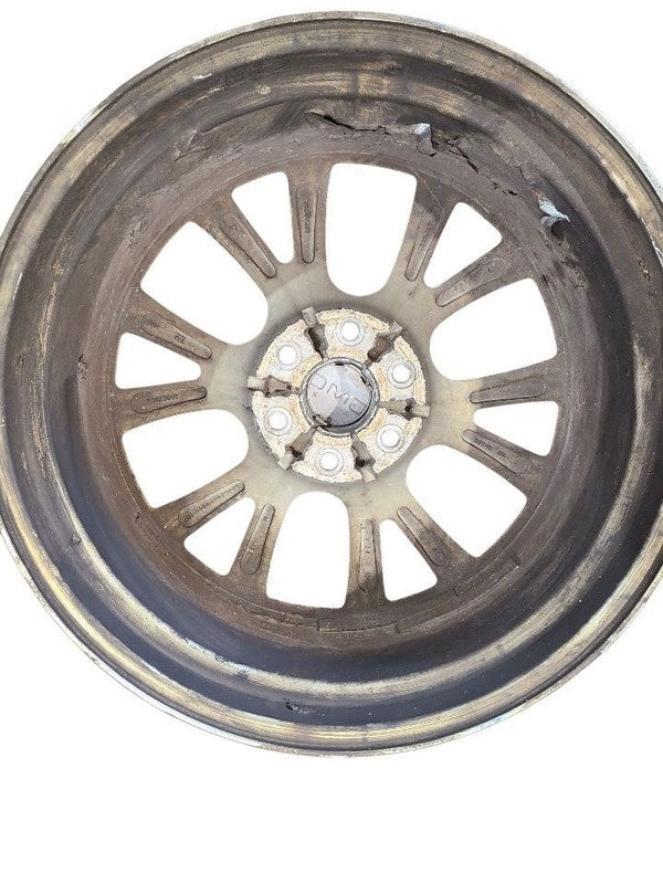 YUKONXL15 2014  Rare 22" 6 V Spoke Wheel 88967764   639583