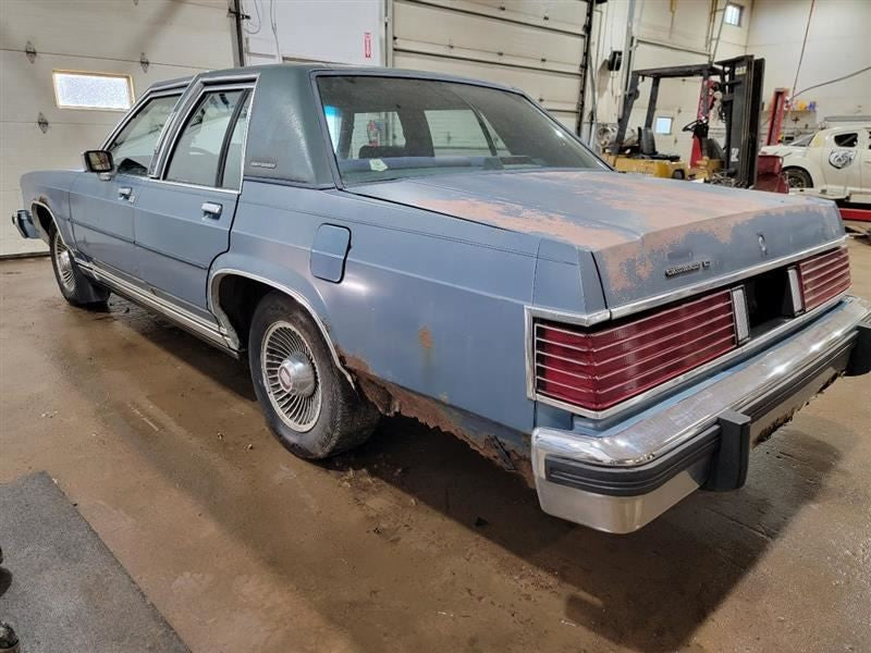 GRAND MAR 1986 Seat Belt Front 562716
