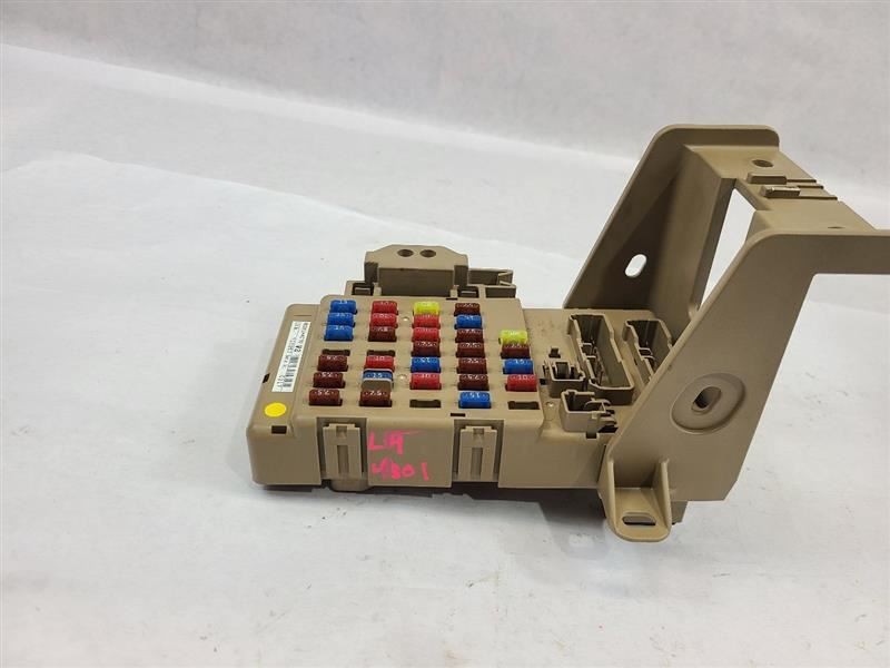 WRX       2018 Fuse Box Cabin 551260