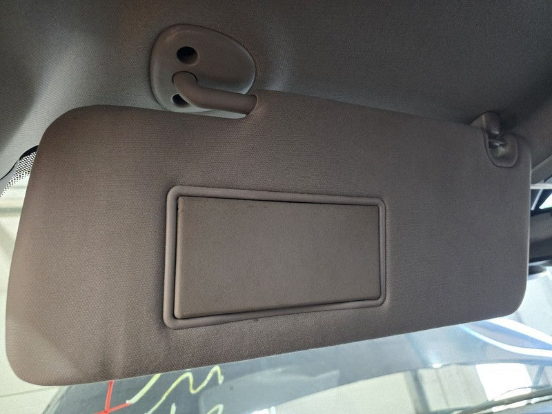 Driver Left Sun Visor With Illumination Fits 13-18 DODGE 2500 PICKUP 6
