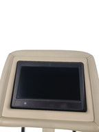 QX80      2015 Headrest 654145