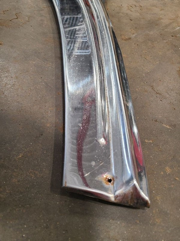 BUICK     1951 Door Moulding Rear 656450
