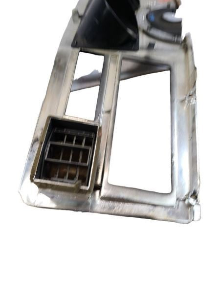 NEW YRK-R 1988 Radio/Speedometer/Temperature Dash Bezel with Vents 582