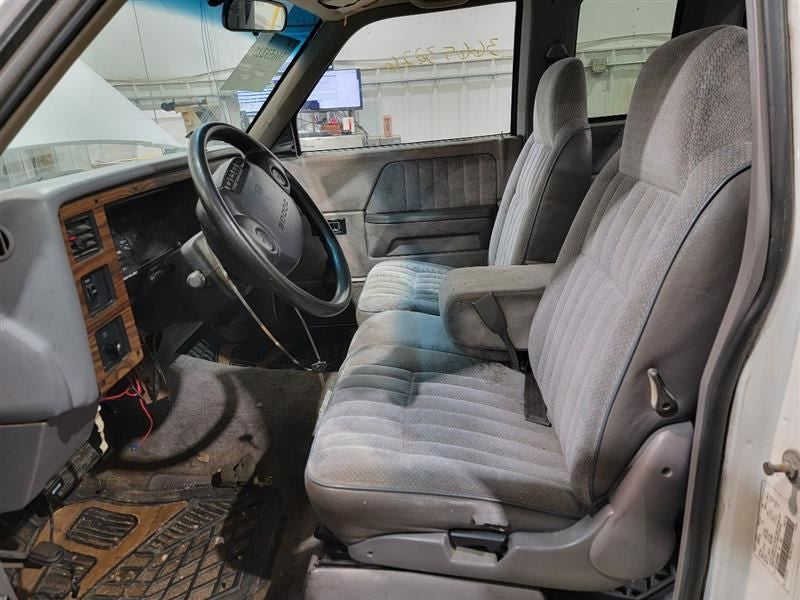 FRONT DAKOTA    1994 Passenger Side Retractor Seat Belt Front 565810