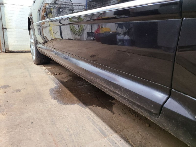 Passenger Front Door With Laminated Glass Opt VW8 Fits 03-10 AUDI A8 6