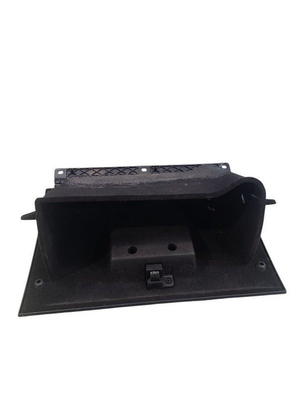 NAVIGATOR 2016 Glove Box 635894