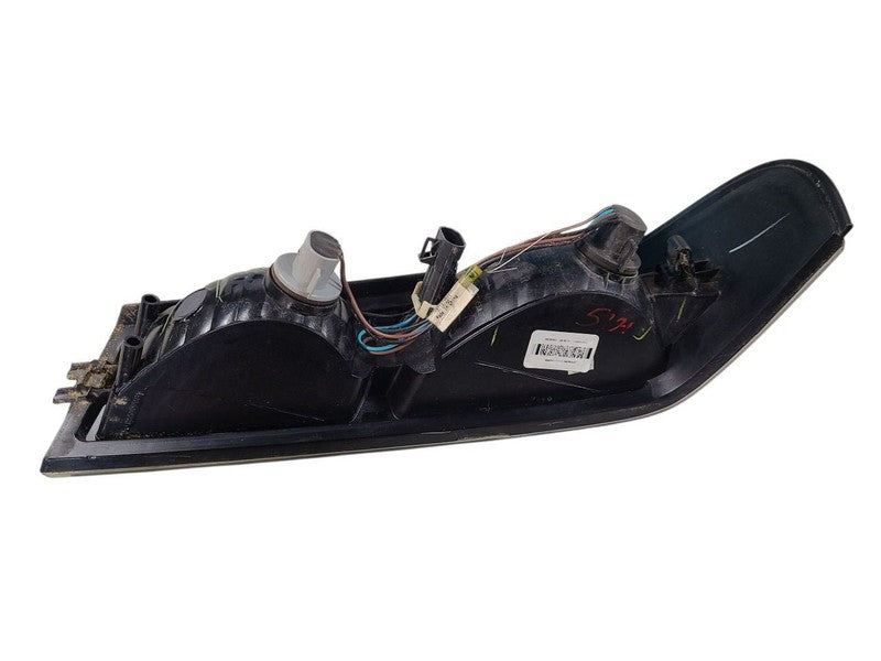Passenger Corner/Park Light Park Lamp-turn Signal Fits 05-08 COLORADO 