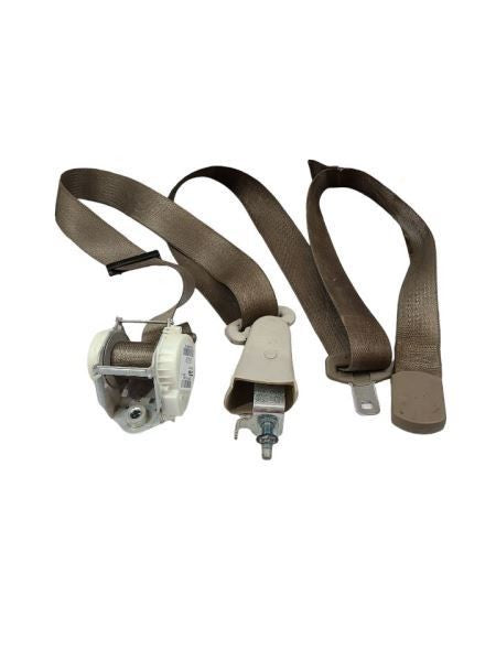 TOWN COUN 2011 Seat Belt Rear 586814