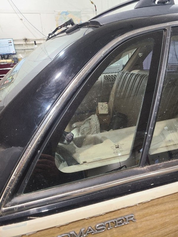 Passenger Right Quarter Glass Station Wgn Vent Fits 91-96 CAPRICE 6584