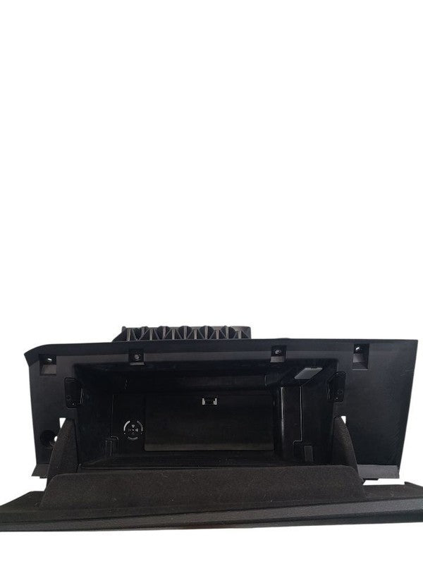 X1        2016 Glove Box 632527