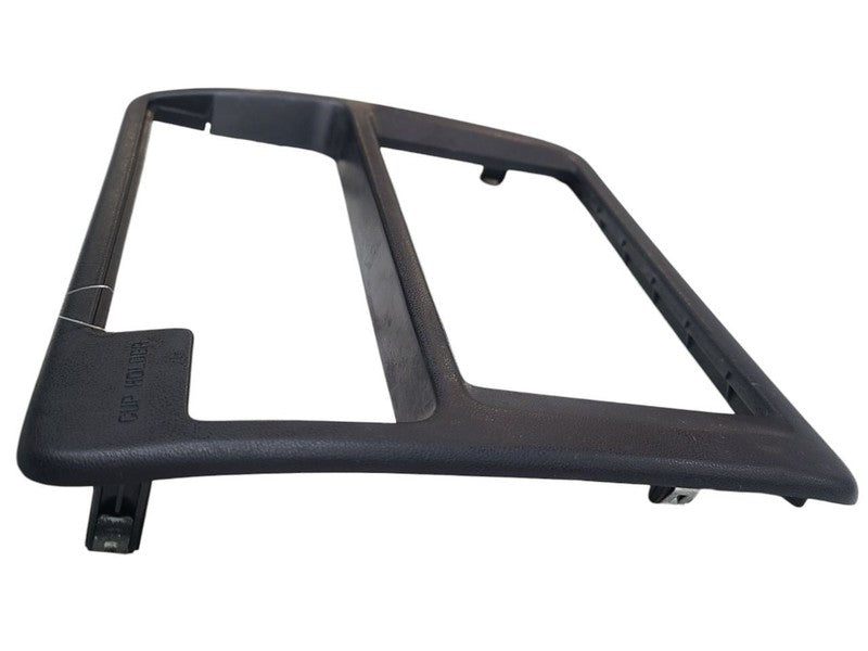 T100      1996 Dash Bezel 676239