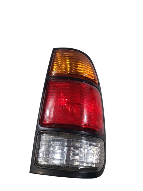 Passenger Tail Light Crew Cab Without Stepside Fits 00-04 TUNDRA 65773