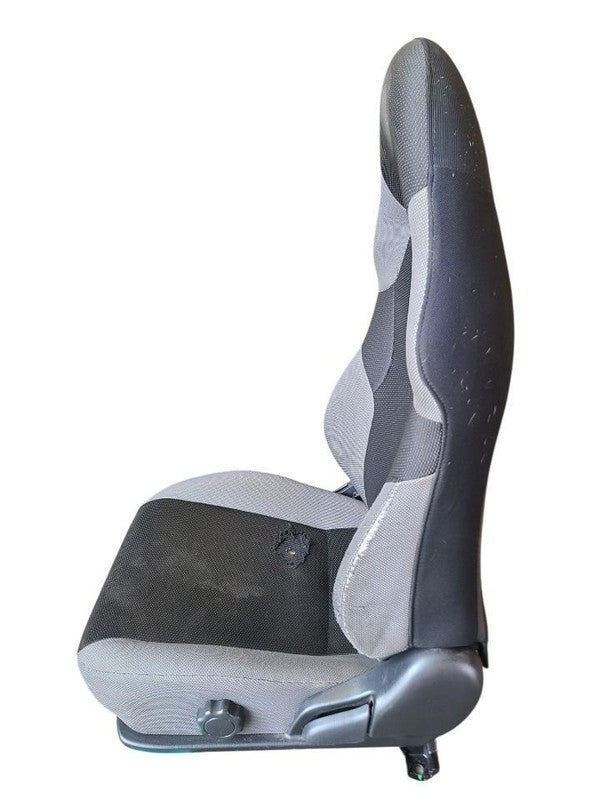 CELICA    2005 Front Seat 674902