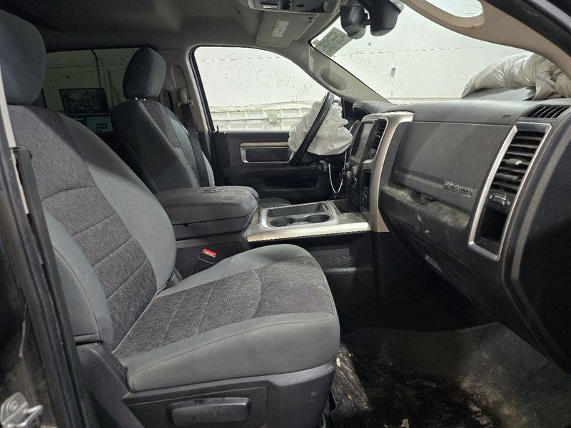 RAM1500   2018 Seat Belt Rear 624379
