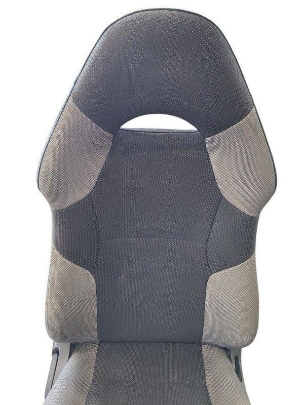 CELICA    2005 Front Seat 674903
