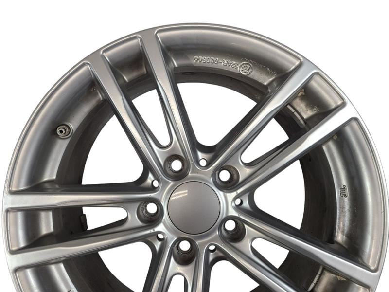 328I      2012 Wheel 603990