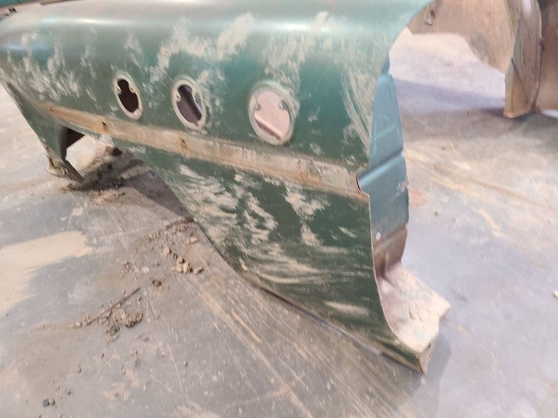 BUICK     1951 Fender 656411