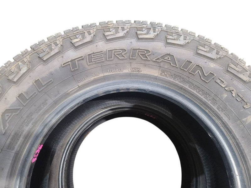 2 USED Tires 245 75 16 90% 673792